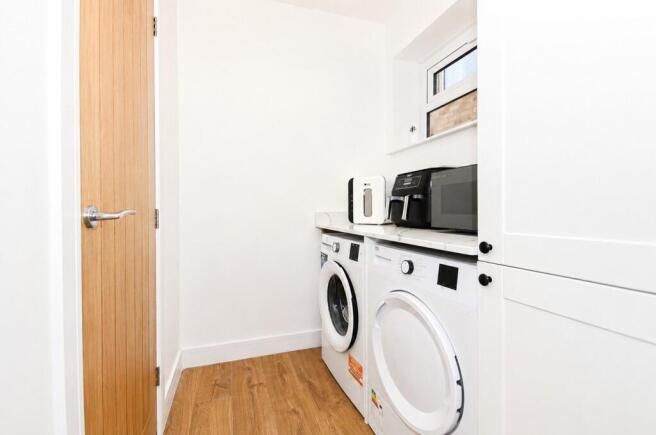 Woodlea Avenue, Lutterworth, LE17 photo 4