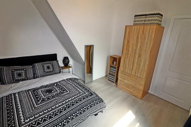 Bedroom 2  2.JPG