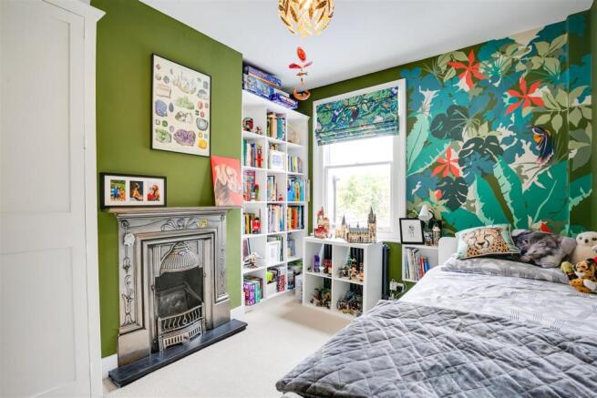 Hearne Road, W4 - FOR SALE