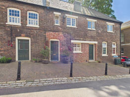 2, South Stables, College Road, Historic Dockyard, Chatham ME4 4QX