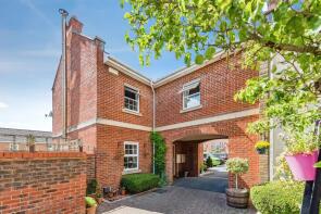 12, Hidcot Court, Redhouse, Swindon SN25 2ER