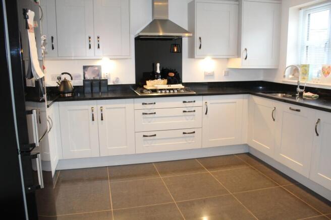 Fitted Kitchen Picture 2