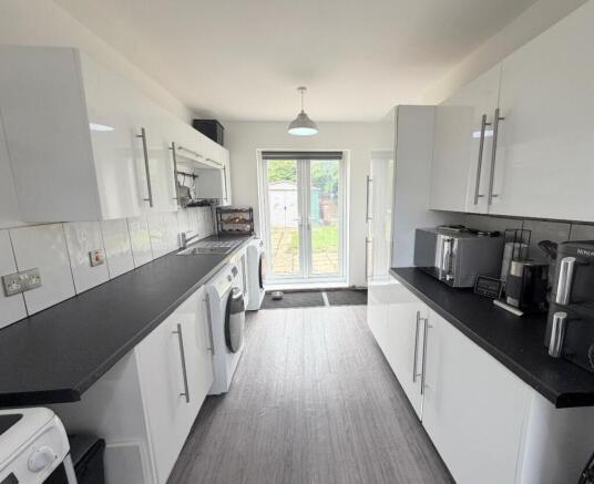 BREAKFAST KITCHEN