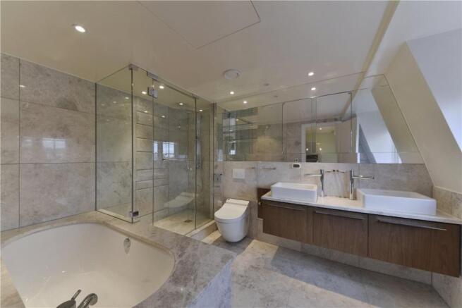 Bathroom W8
