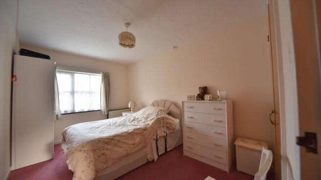 Guest bedroom