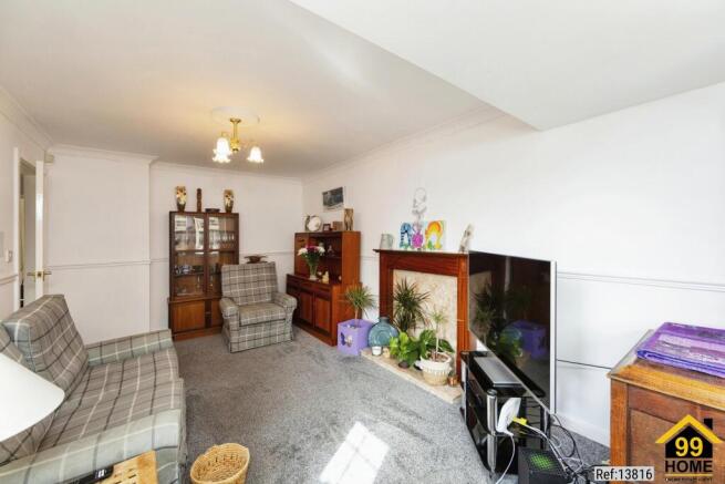 2 bed Semi-Detached Bungalow for sale Image 6