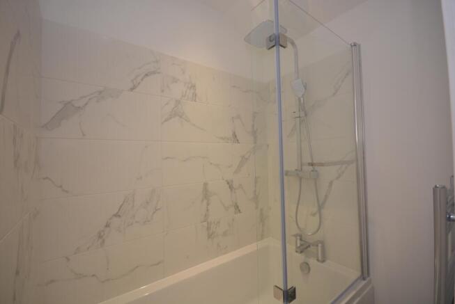1 bed Terraced to rent Image 8