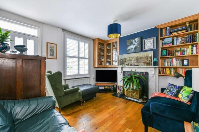 Living Room 2.jpeg