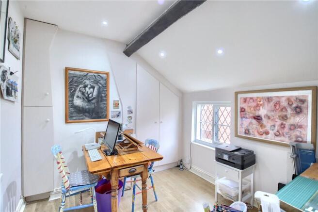 3 bed Terraced for sale Image 11