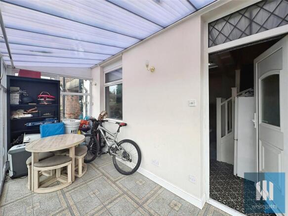 3 bed Terraced for sale Image 10