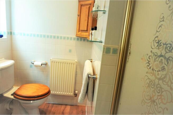 Master En-suite