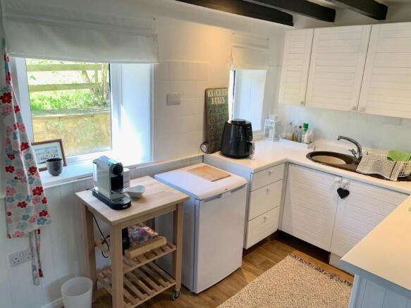 Kitchen - b