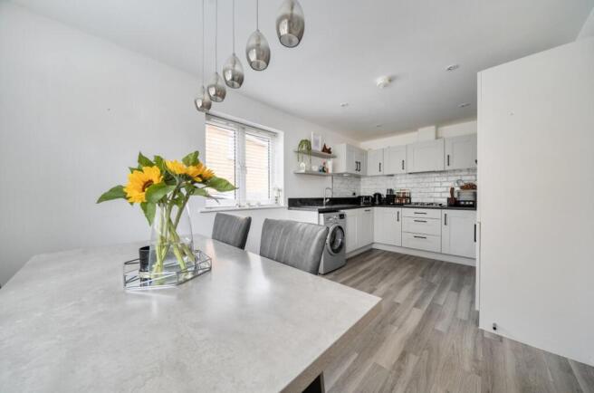 17 Deerhurst Road