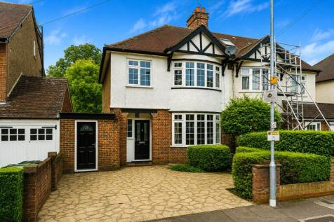 Gade Avenue, Watford, Hertfordshire, WD18