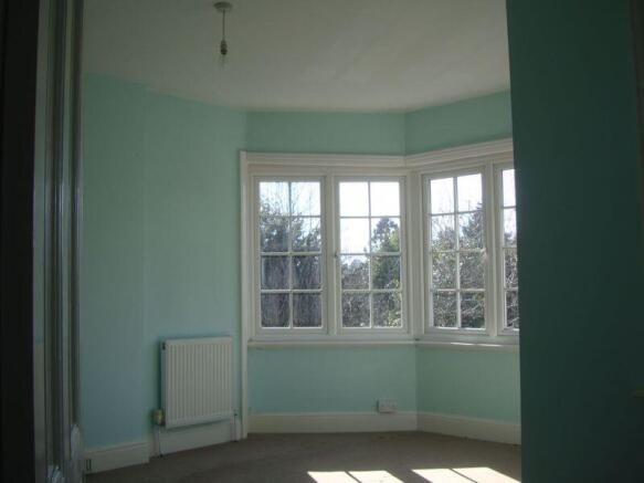 Lea Bank Avenue, Kidderminster photo 4