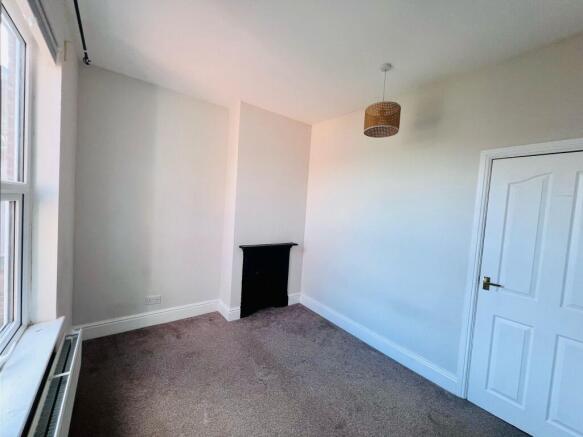 BEDROOM2.jpeg