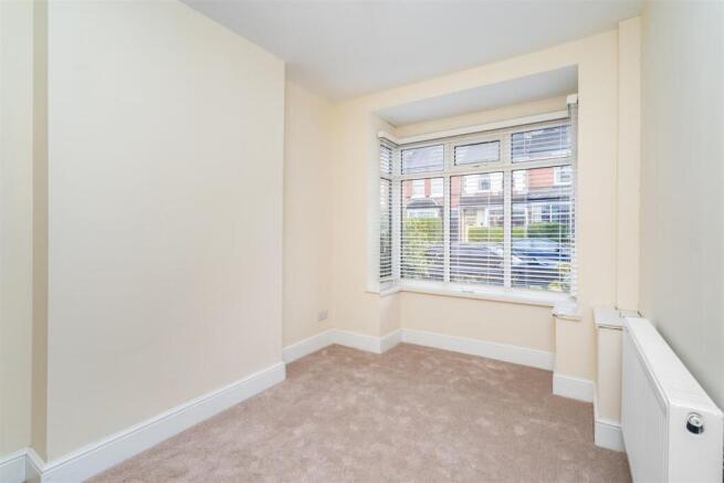 13 Windsor Road-1_lo.jpg