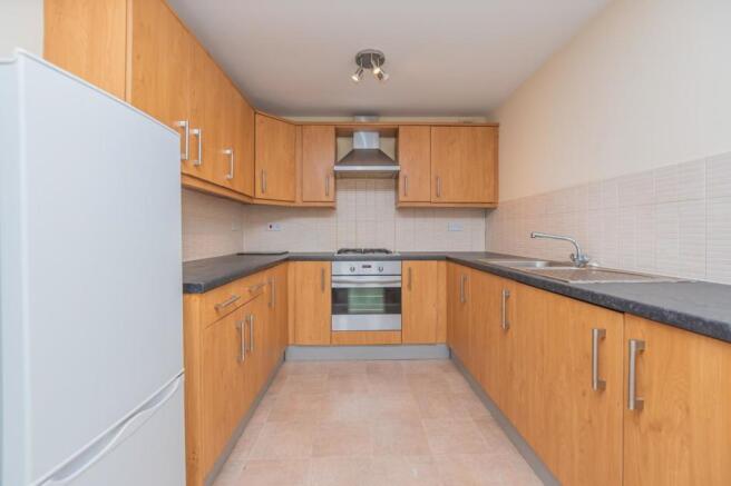 6. Kitchen.jpg