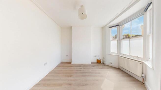 87 Tennyson Road - 4NddfJ6QnPcpyA1WdXnn - Copy.jpg