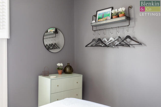 2 bed Apartment to rent Image 7