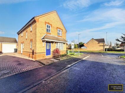 Wraysbury Drive, Steeple View, Laindon