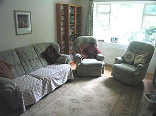 LOUNGE