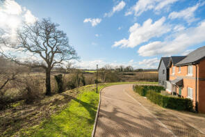 27, Flowercrofts, Rotherfield Greys, Henley-on-thames RG9 4BF