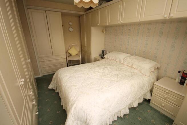 BED 1