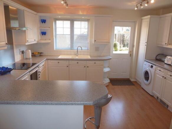 Kitchen/Family...