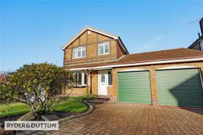 64, Hathersage Drive, Glossop SK13 8RG