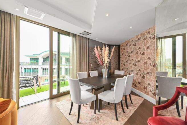 property in Warwick Lane,
Kensington, W14