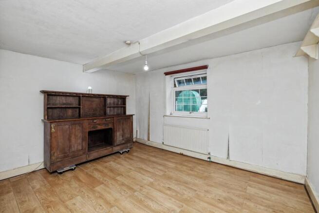 Flat 1, Warwick House, 25 South Norwood Hill, London, SE25 photo 4