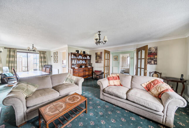 1410709-19-698b39...