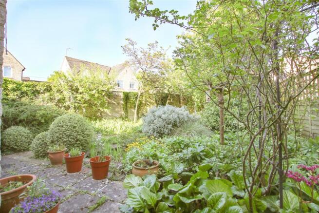 garden1-Edit.jpg