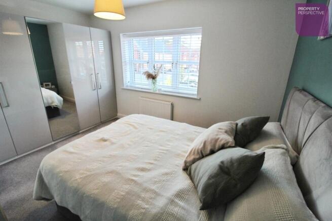 2 bed Semi-Detached for sale Image 7