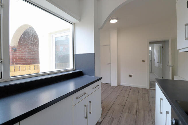 3 bed Semi-Detached for sale Image 4
