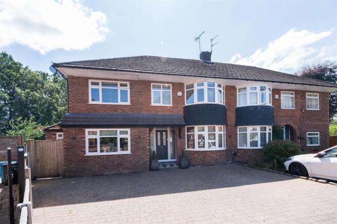 6 Lichfield Avenue-068.jpg