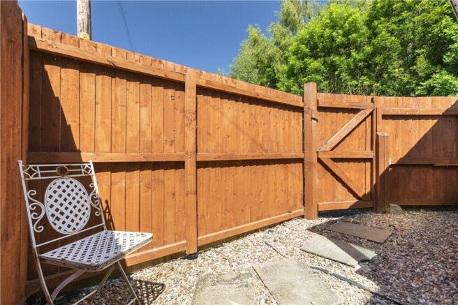 Rear Patio Garden