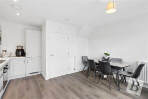 55, Peregrine Drive, Great Warley CM13 3GW