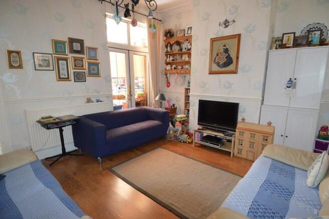 Photo 3