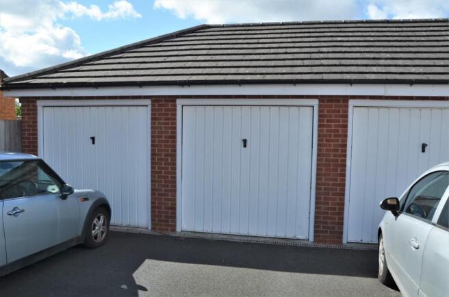 Garage.jpg