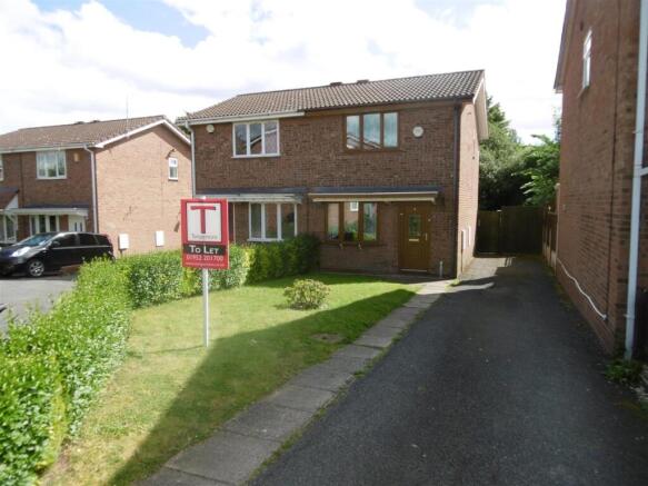 9 EARLS DRIVE - FRONT.JPG