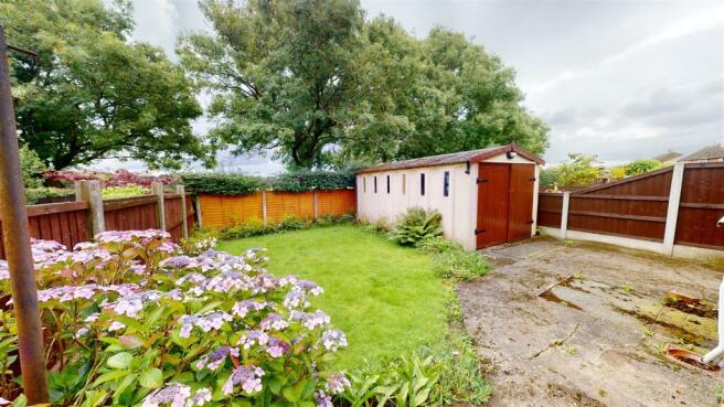 Ecclesfield Road Rear Garden