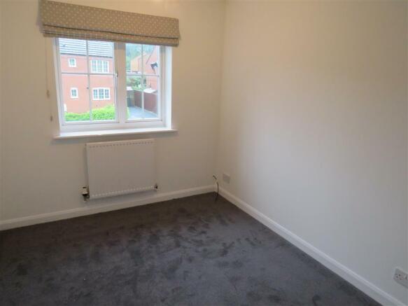 BEDROOM.jpg