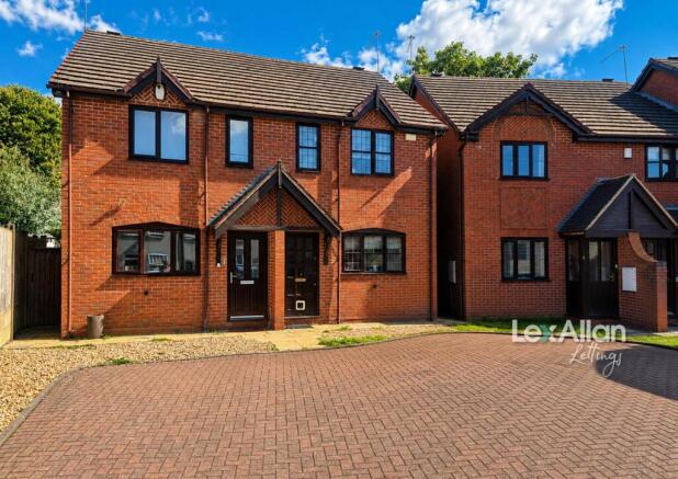 Acacia Court Wollaston 2.jpg