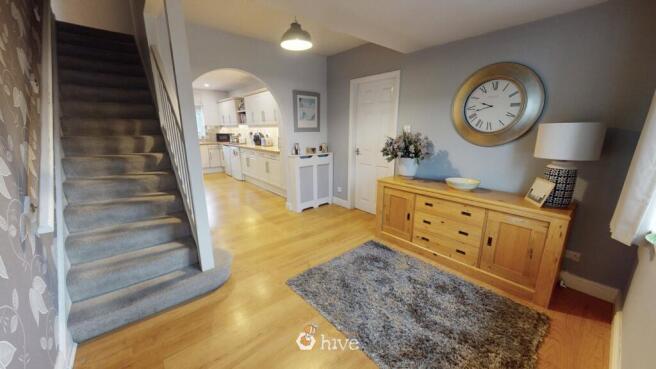 4 bed Detached for sale Image 11