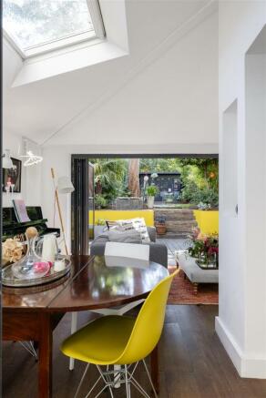 Forest Road, E8