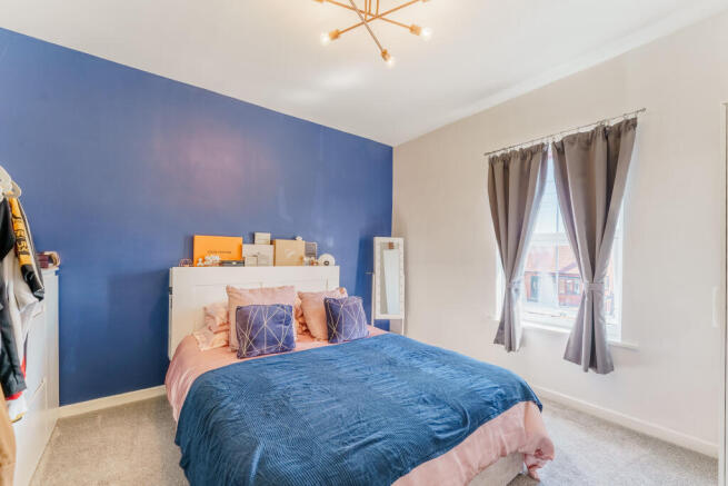 2 bed Terraced for sale Image 8