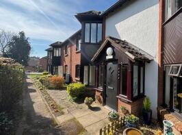 19, St Edwards Court, Salisbury Street, Shaftesbury SP7 8LZ