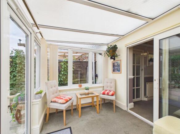 3 bed Terraced for sale Image 11